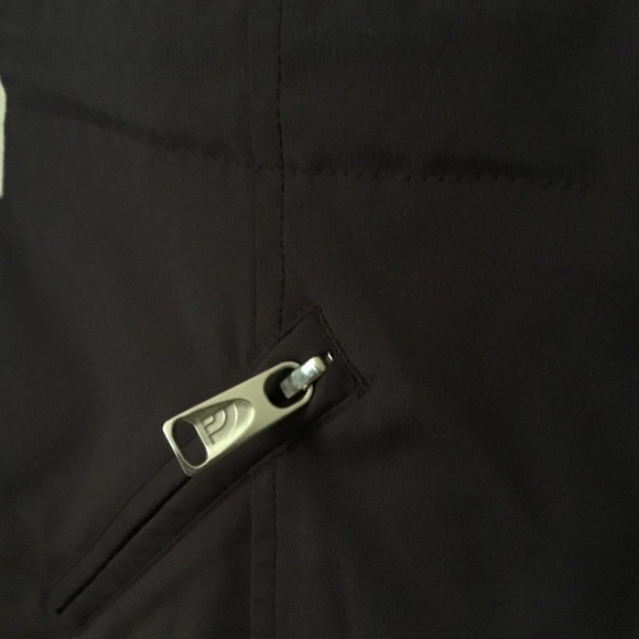 THE NORTH FACE MAUVE&ZIPPERAND SNAP FRONT COAT/QUILTED INSIDE/ATTACHED HOOD/SZ M - Picture 8 of 15